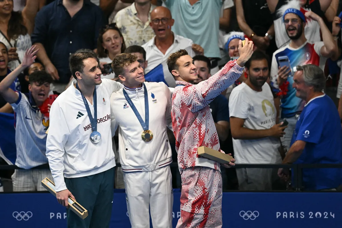 Léon Marchand Párizsban fantasztikus hajrával legyőzte Milák Kristófot 200 pillangón