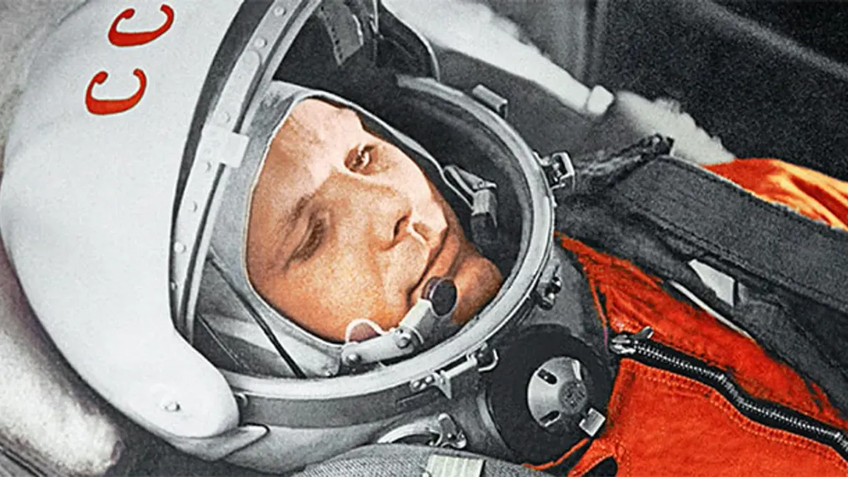 Jurij Alekszejevics Gagarin az űrruhájában - Kapu Tibor felszerelése persze sokkal modernebb