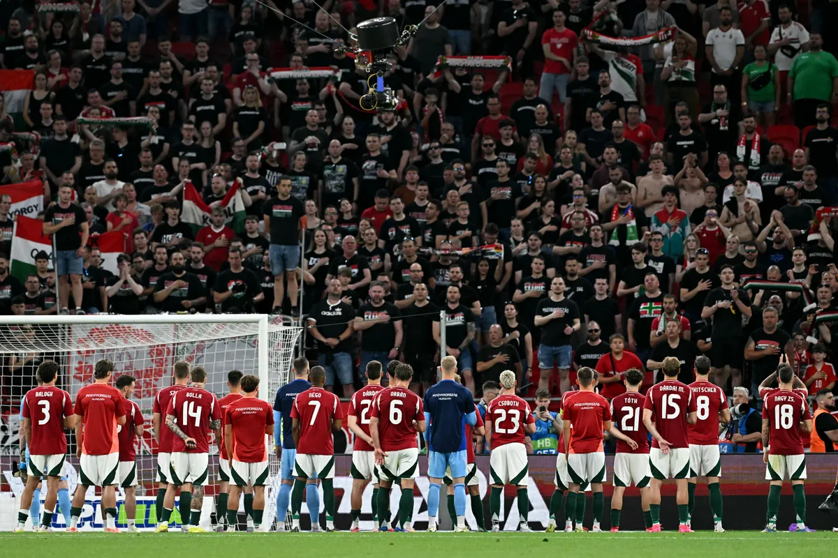 A magyar válogatott szurkolói üzentek