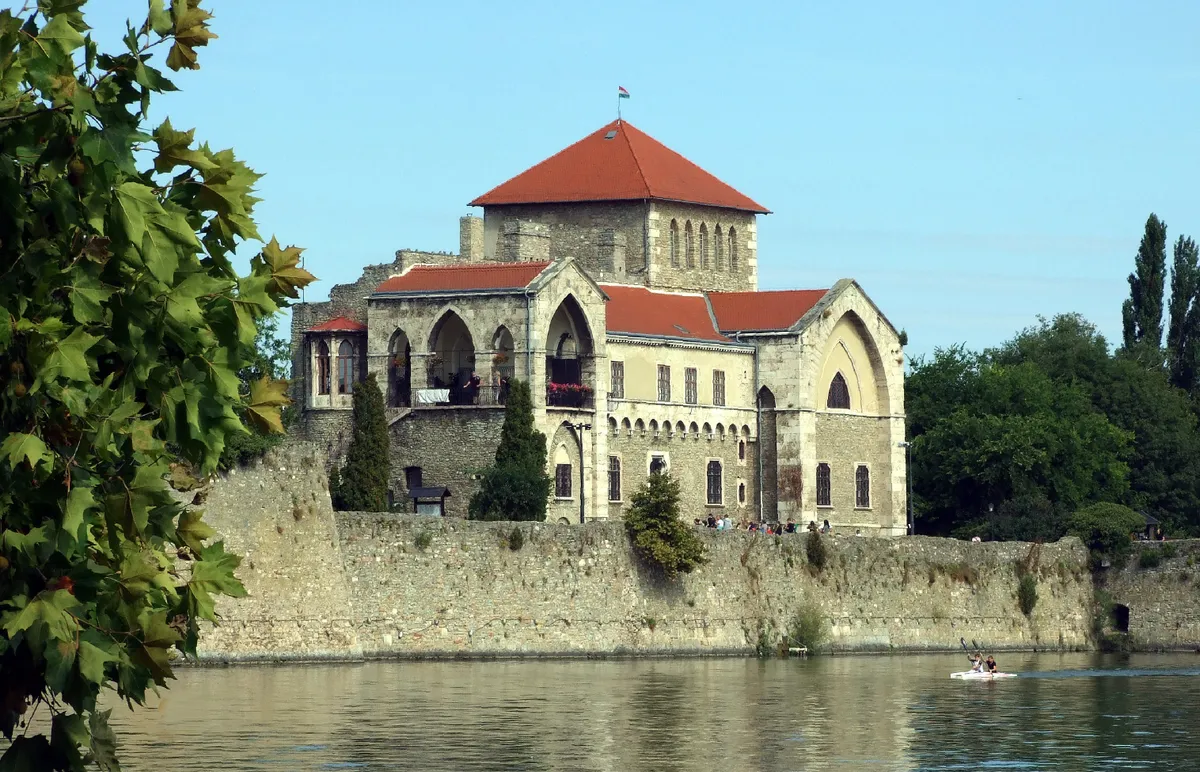 Tatai kirándulás, Öreg-tó, vár, városlátogatás