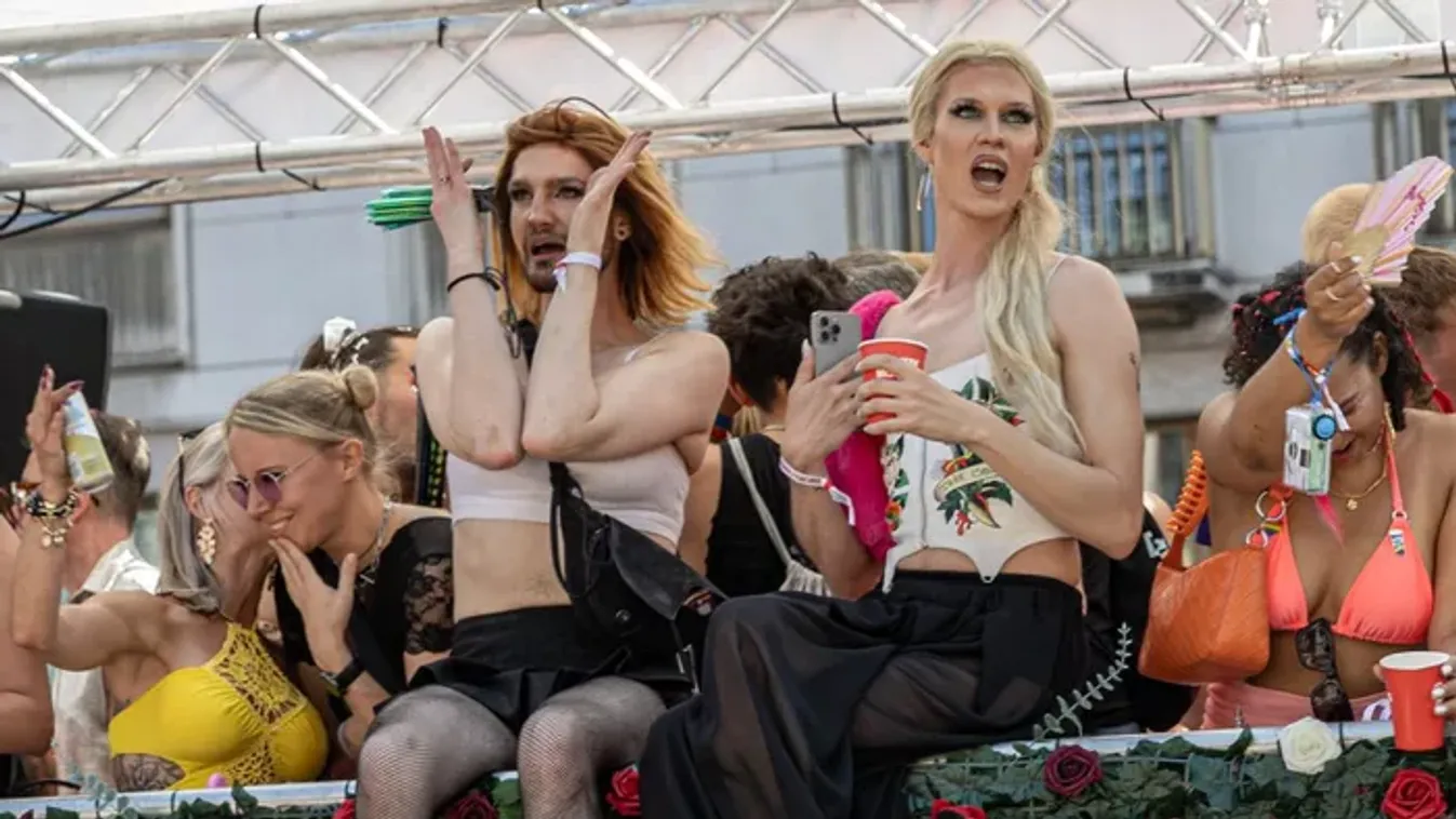 Pelenkás férfiak, szakállas nők, transzvesztiták, gátlástalan meztelenkedés a bécsi Pride-on