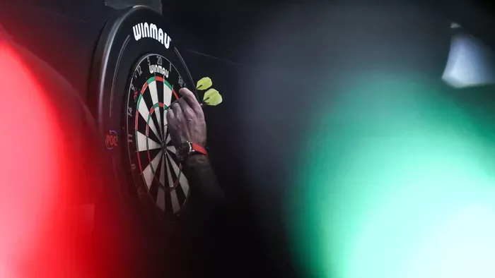 Magyar sztár is indul a darts-világbajnokságon!