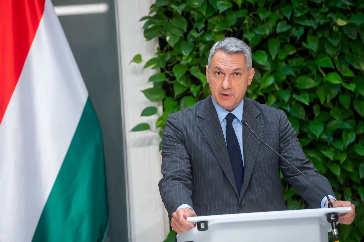 LÁZÁR János
