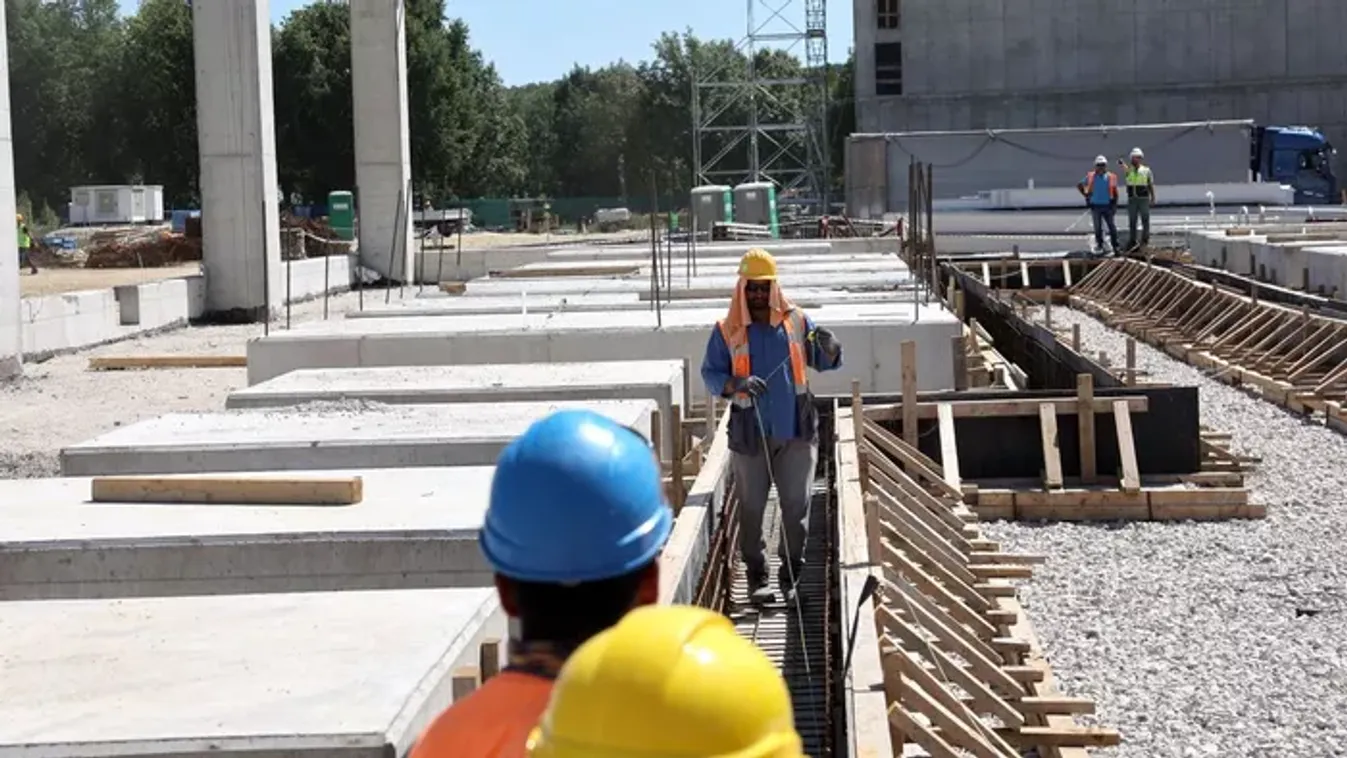 Belerokkanna a munkaerőpiac az olcsó ukrán munkavállalók tömeges megjelenésébe
