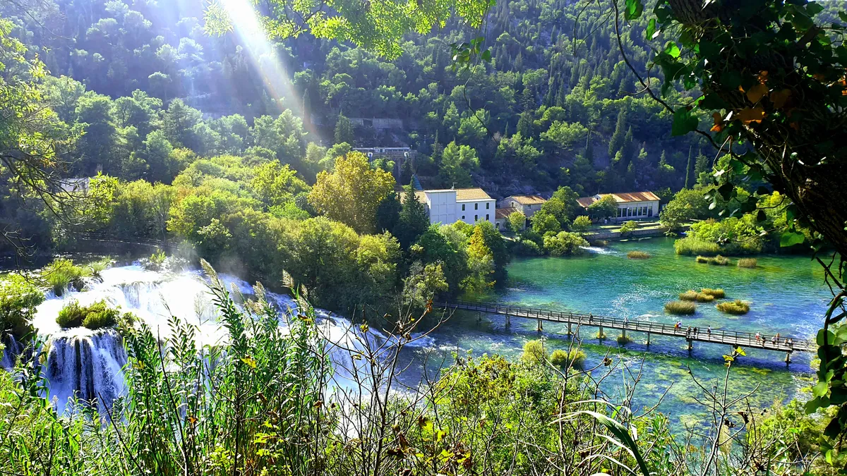 Krka vízesés, Horvátország, kemping