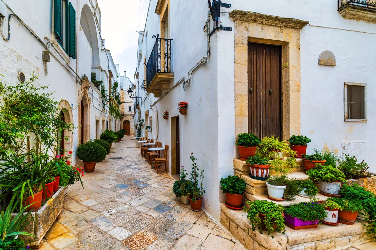 olasz csizma sarka, Puglia, Locrotondo