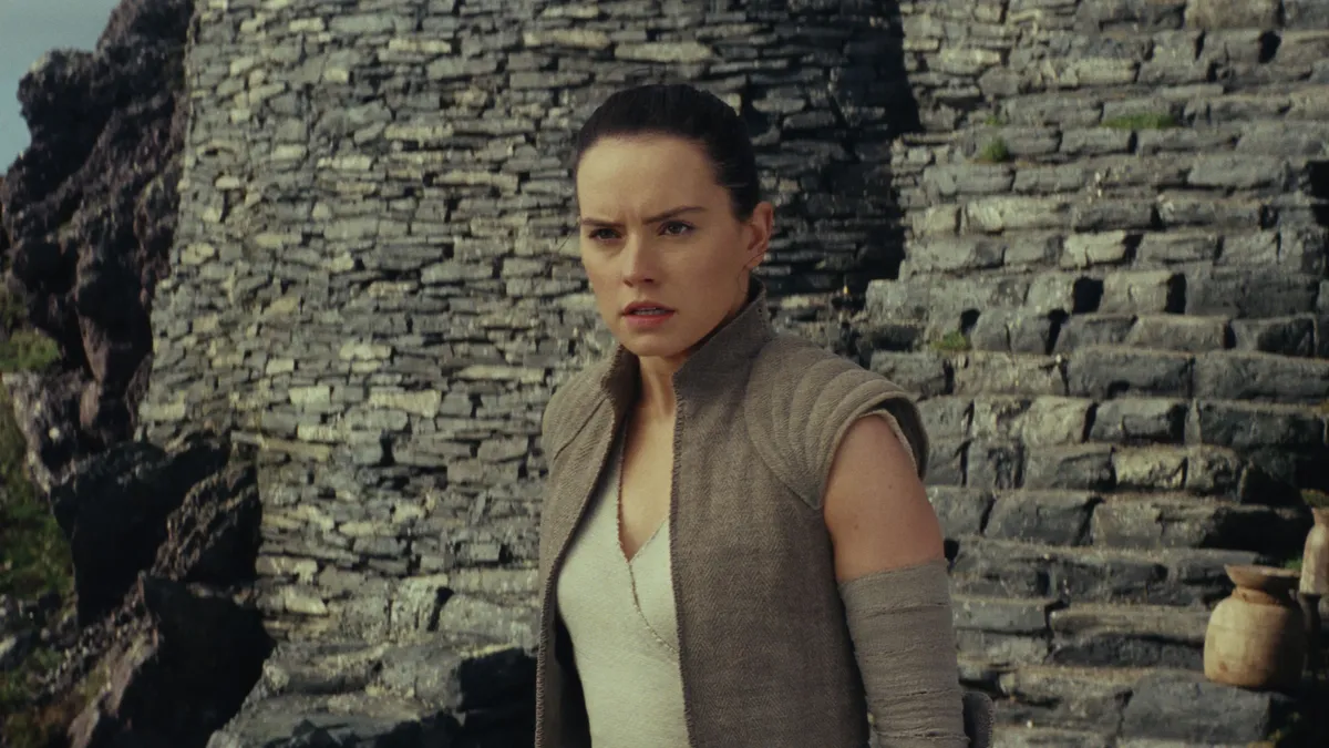 2017 - Star Wars: The Last Jedi - Movie Set