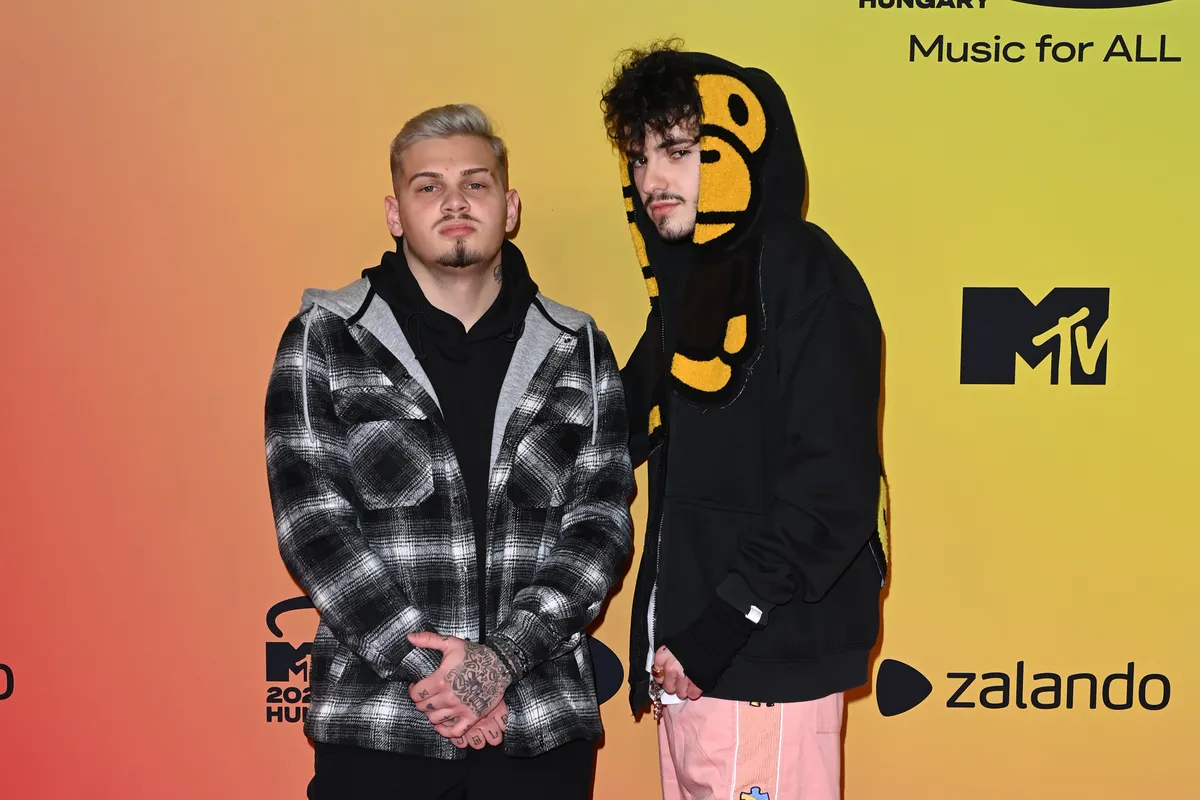 MTV EMAs 2021 - Red Carpet Arrivals

Azahriah desh