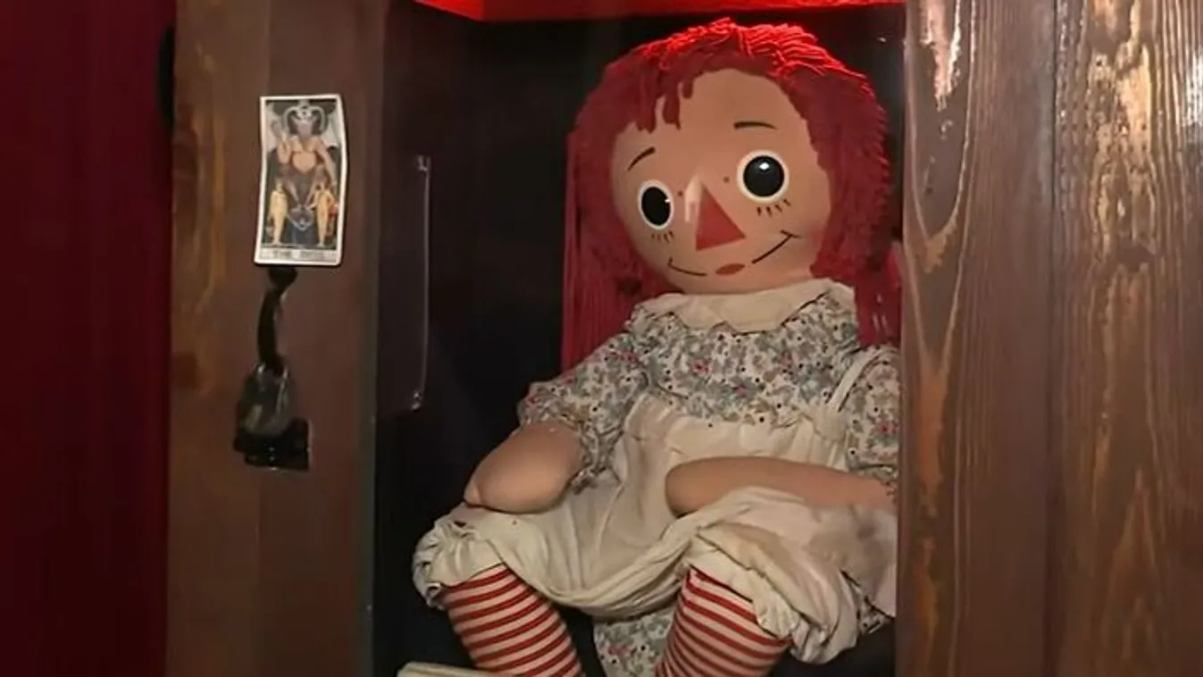 Rémálom: elszabadult a valódi Annabelle baba: már több katasztrófa köthető a nevéhez