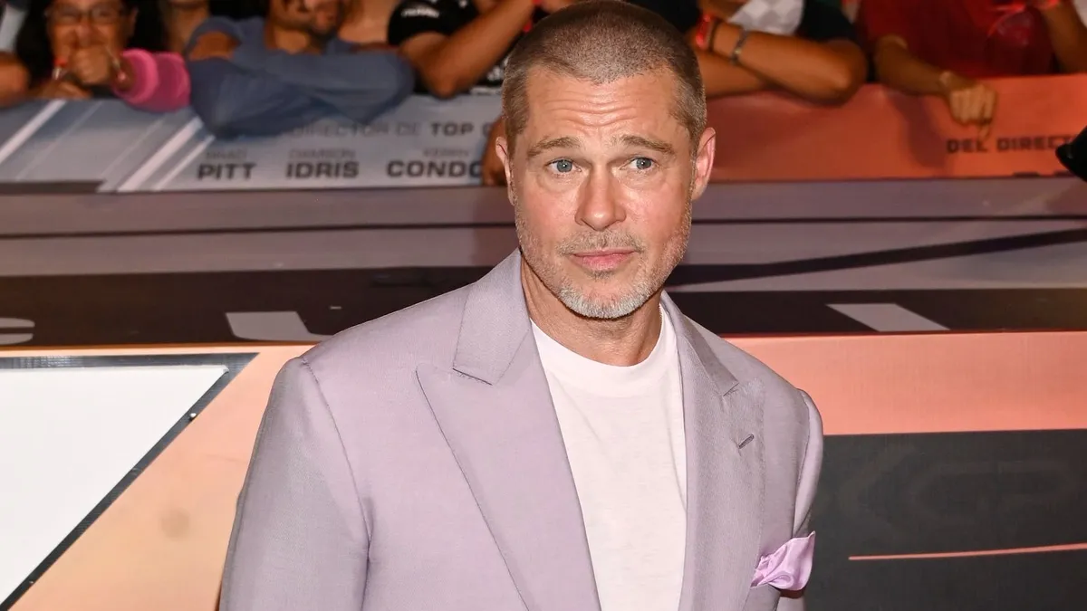 Brad Pitt épp az új filmjét, az F1-et népszerűsíti