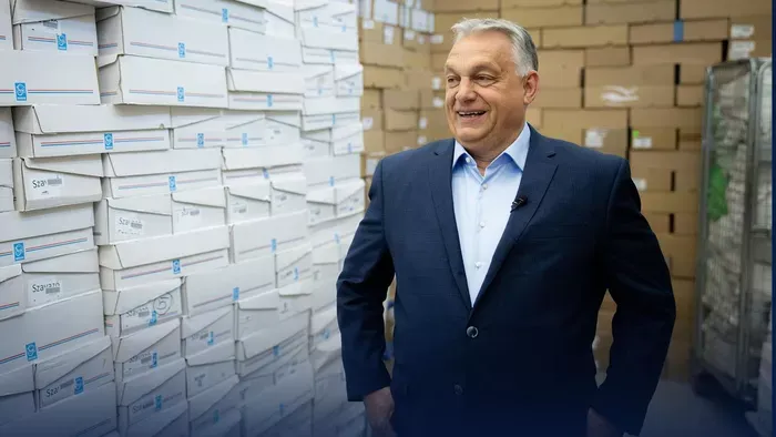 Plafonig érő dobozok: gyűlnek a VOKS2025 szavazatok