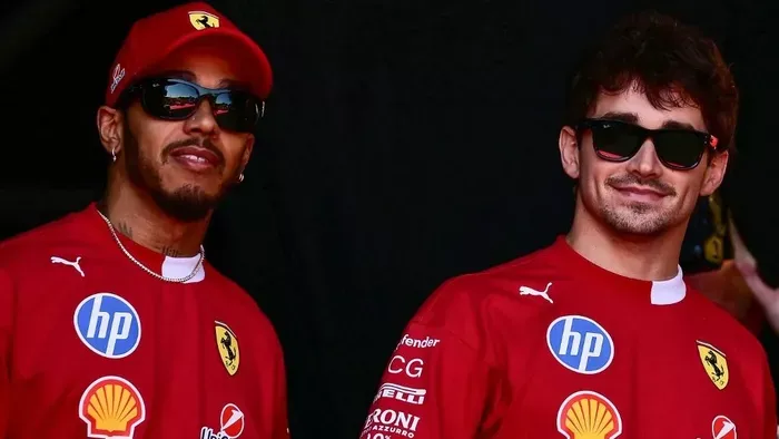 A Forma–1-es Ferrari azonnali hatállyal pilótát cserél