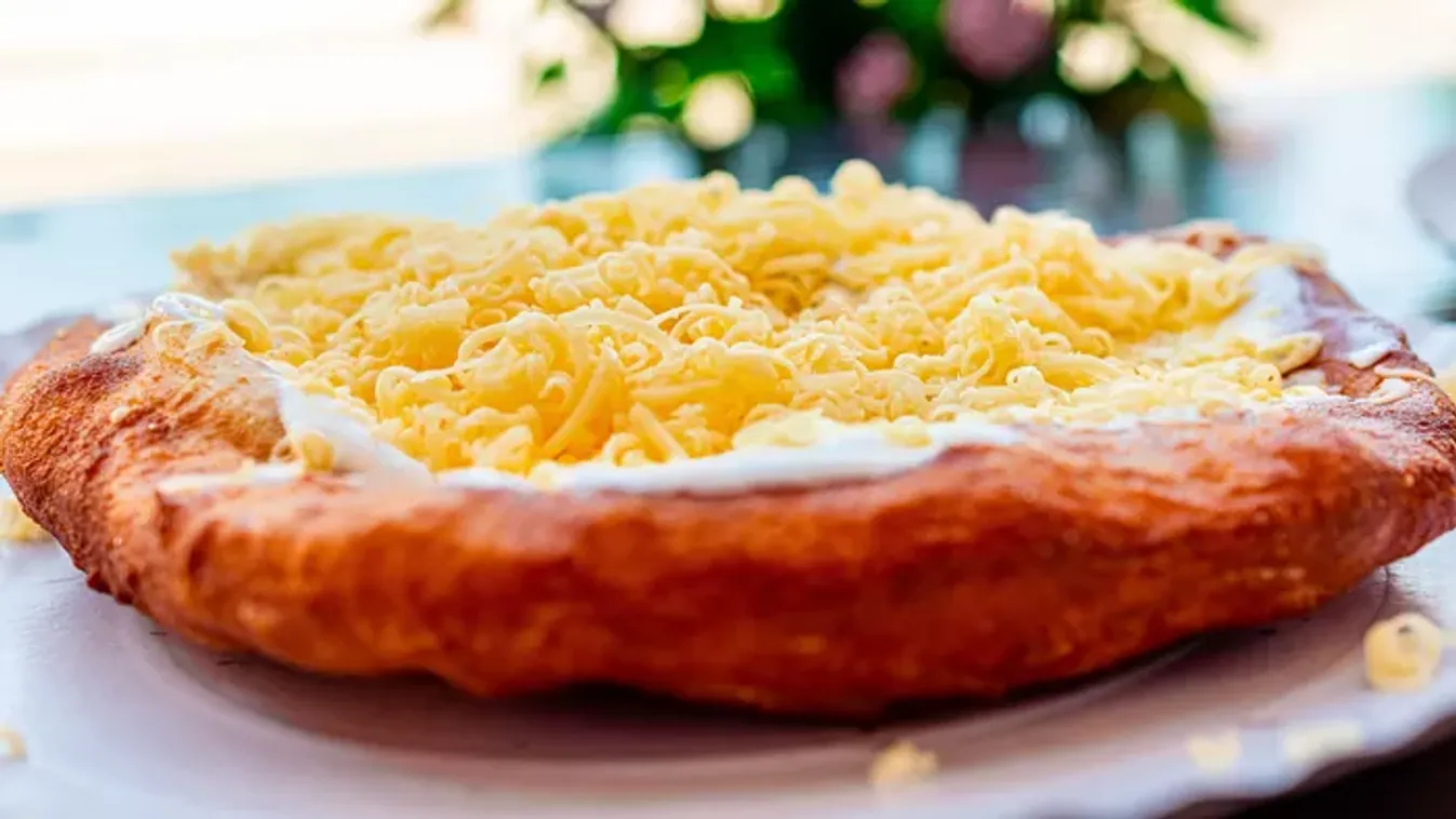 Isteni diétás lángos recept – Ettől nem lesz bűntudatod