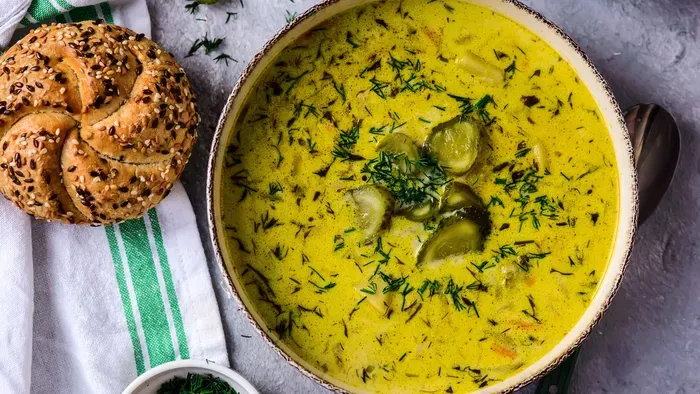 6 hűsítő recept kovászos uborkából