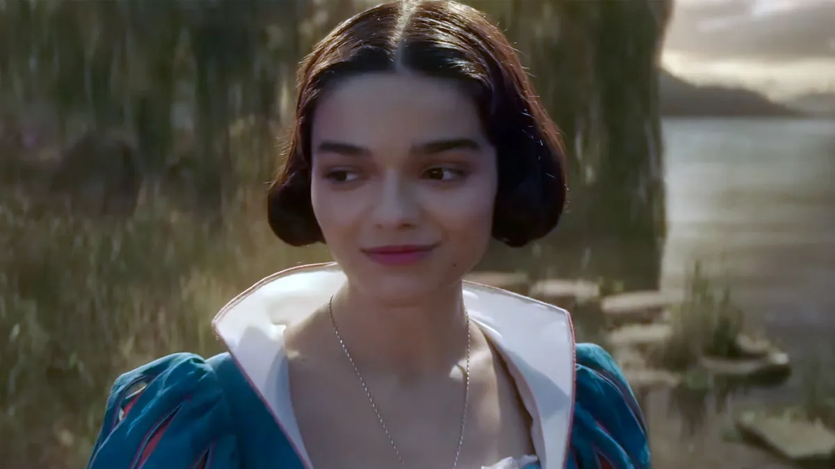 Hófehérke Premières images du film "Blanche Neige" avec Rachel Zegler et Gal Gadot