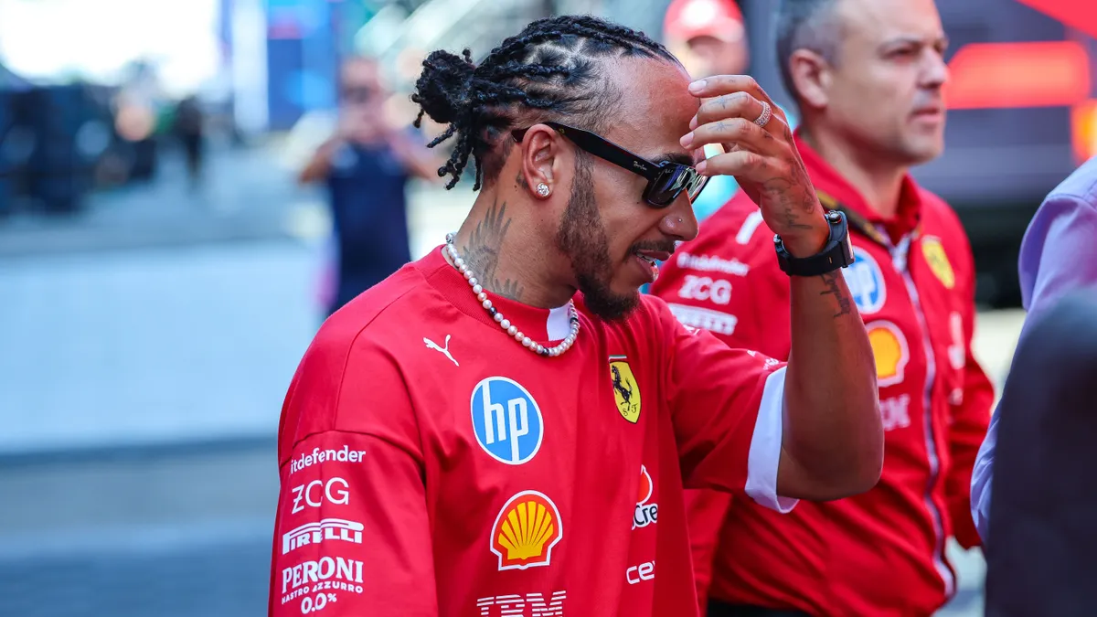 Hamilton a szakadék szélére került, fenyegetően közeleg a karrierje mélypontja