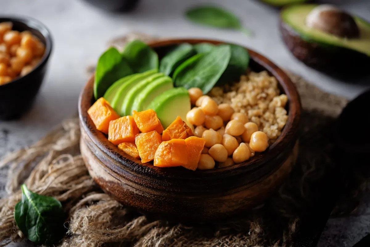 diéta, zöldségtál, édesburgonya, quinoa