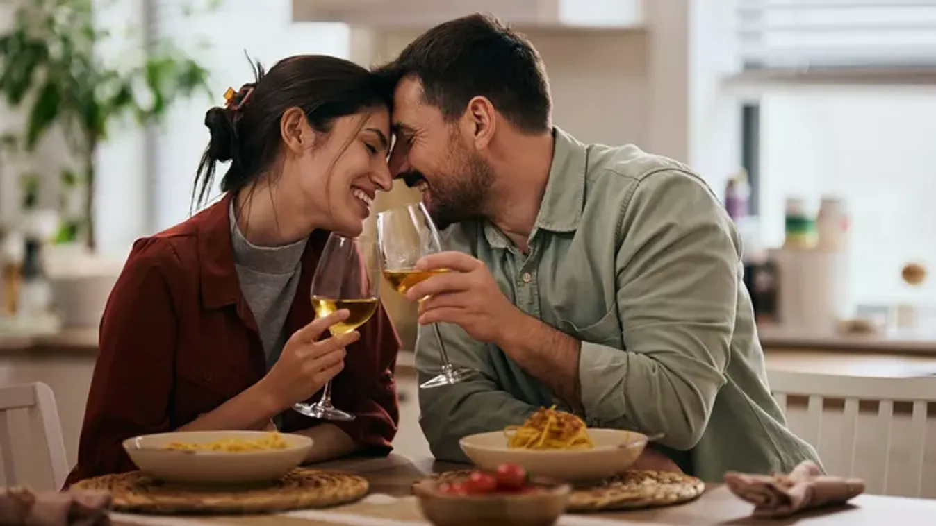 Ezeket az ételeket soha ne edd szex előtt – hacsak nem akarsz kínos perceket!