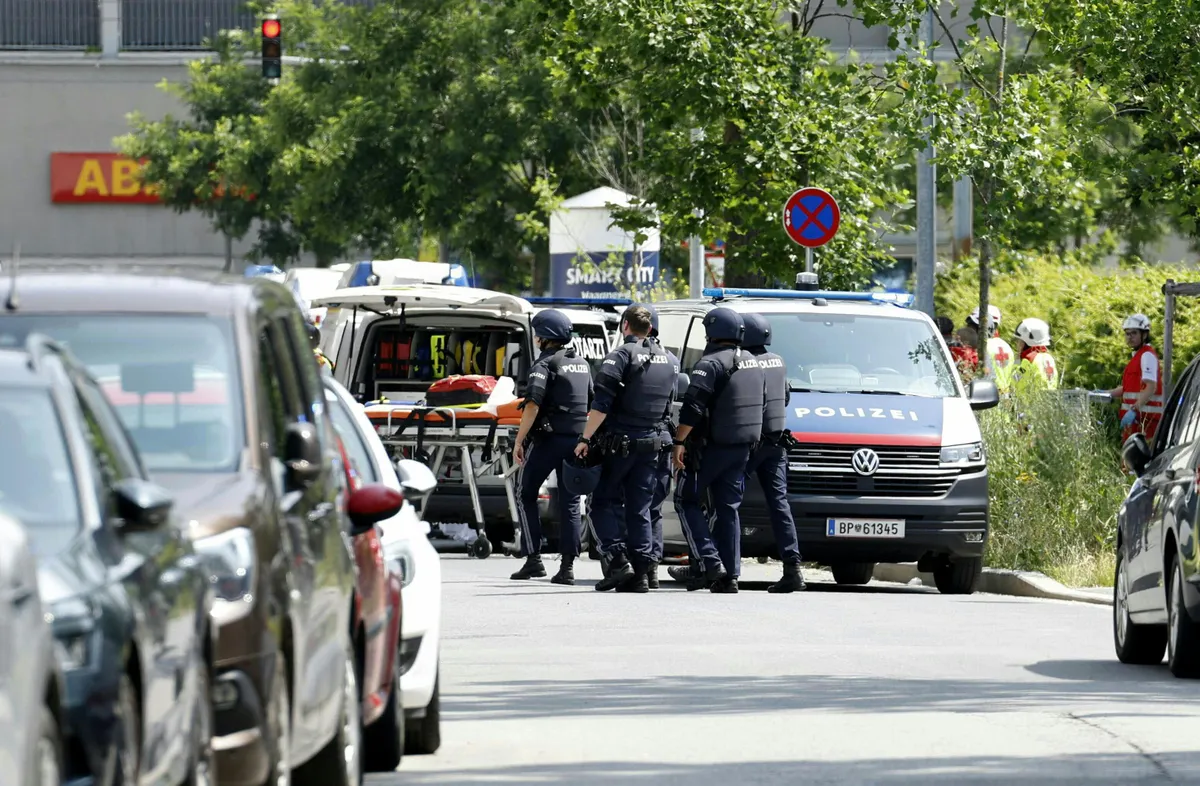 Graz, Ausztria, iskola, lövöldözés