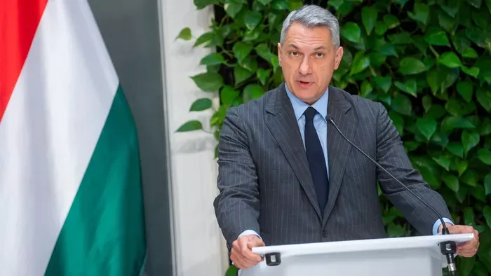 Lázár János: Magyar Péter lenézi a saját fajtáját – videó
