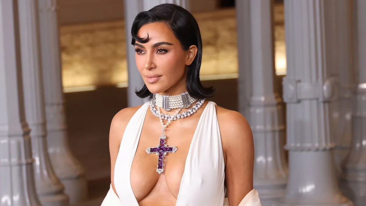 Kim Kardashian fia feltörte édesanyja telefonját és ingyen Labubukért könyörgött