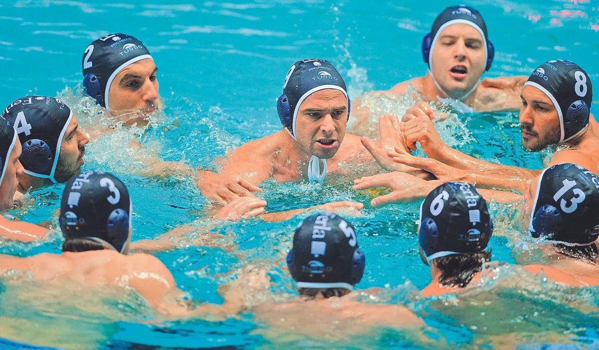 HOT! BORS HÉTFŐI FELTÖLTÉS
Tóth Andi - Adrián
Benedek Tibor - Adrián
Stohl András - Peti
ifj. Richter József - Niki
Köllő Babett - Ági
Megasztár - Niki