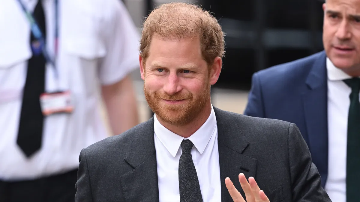 Rászánhatta magát Harry herceg a szakításra: visszatérhet Angliába
