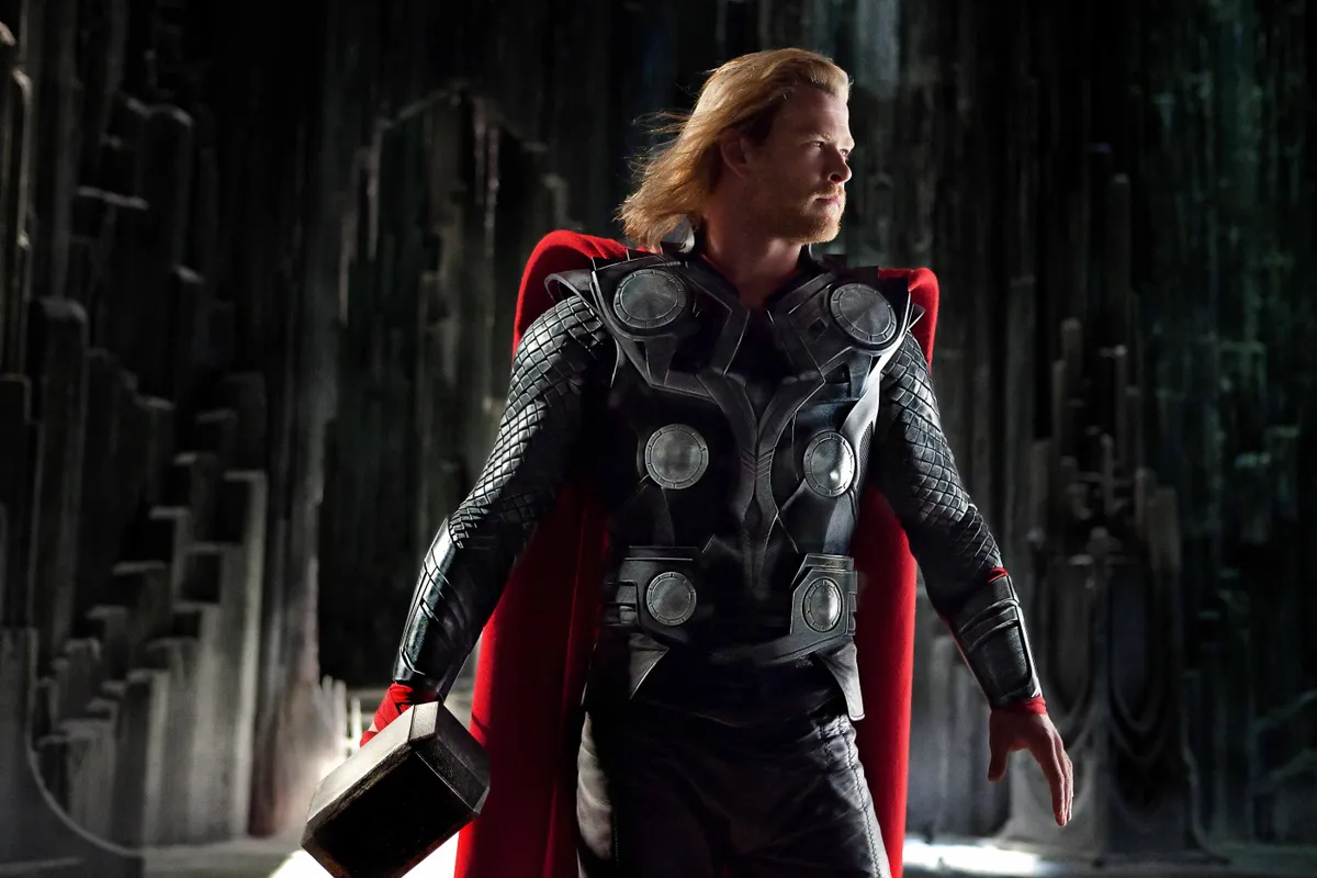 2011 - Thor - Movie Set