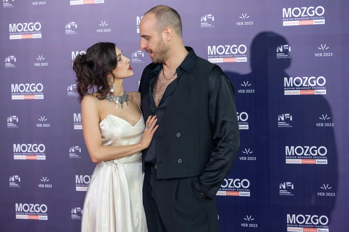 moz.go bRASCH bENCE