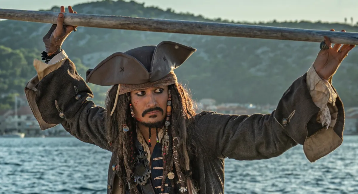 Slemmer Ádám Jack Sparrow kapitányként