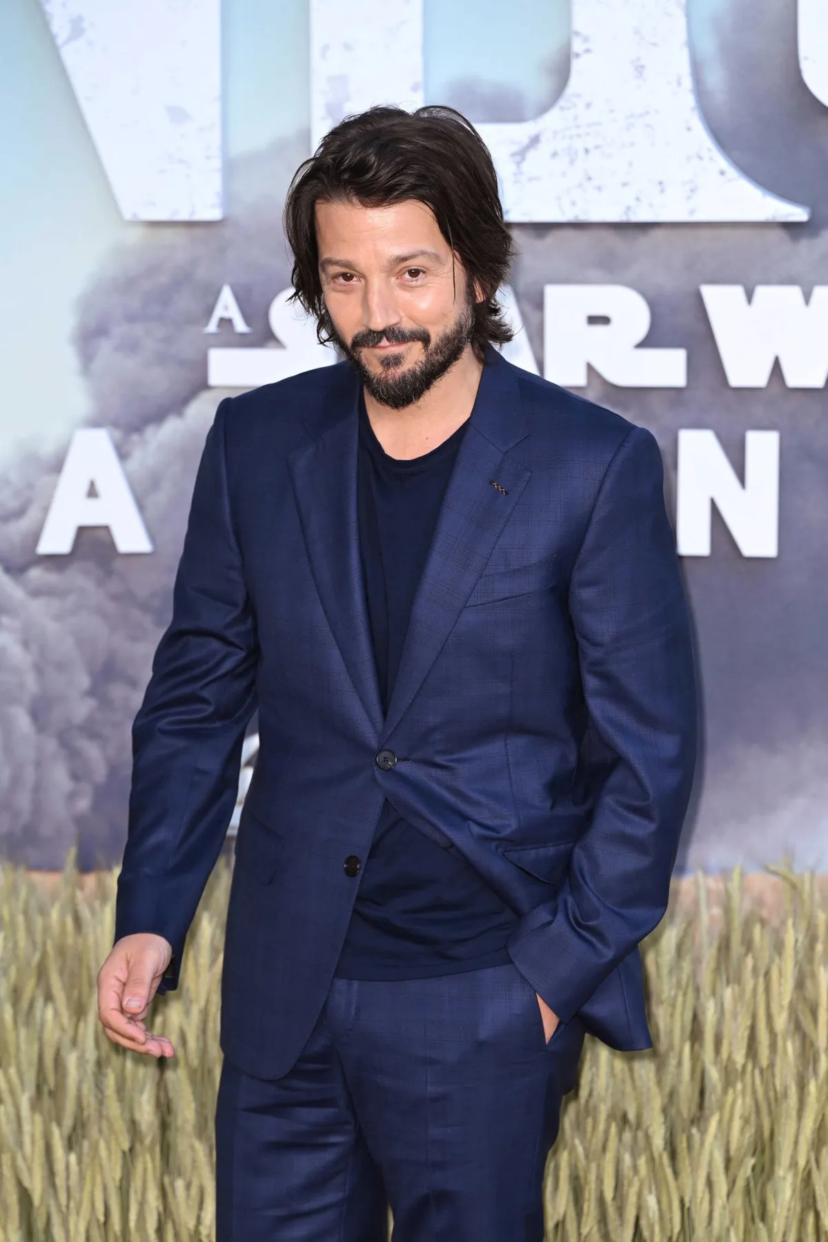 Diego Luna rajongói szeretnék az Andor lázadó hősét a díjazottak között látni (Fotó: ZUMAPRESS.com)