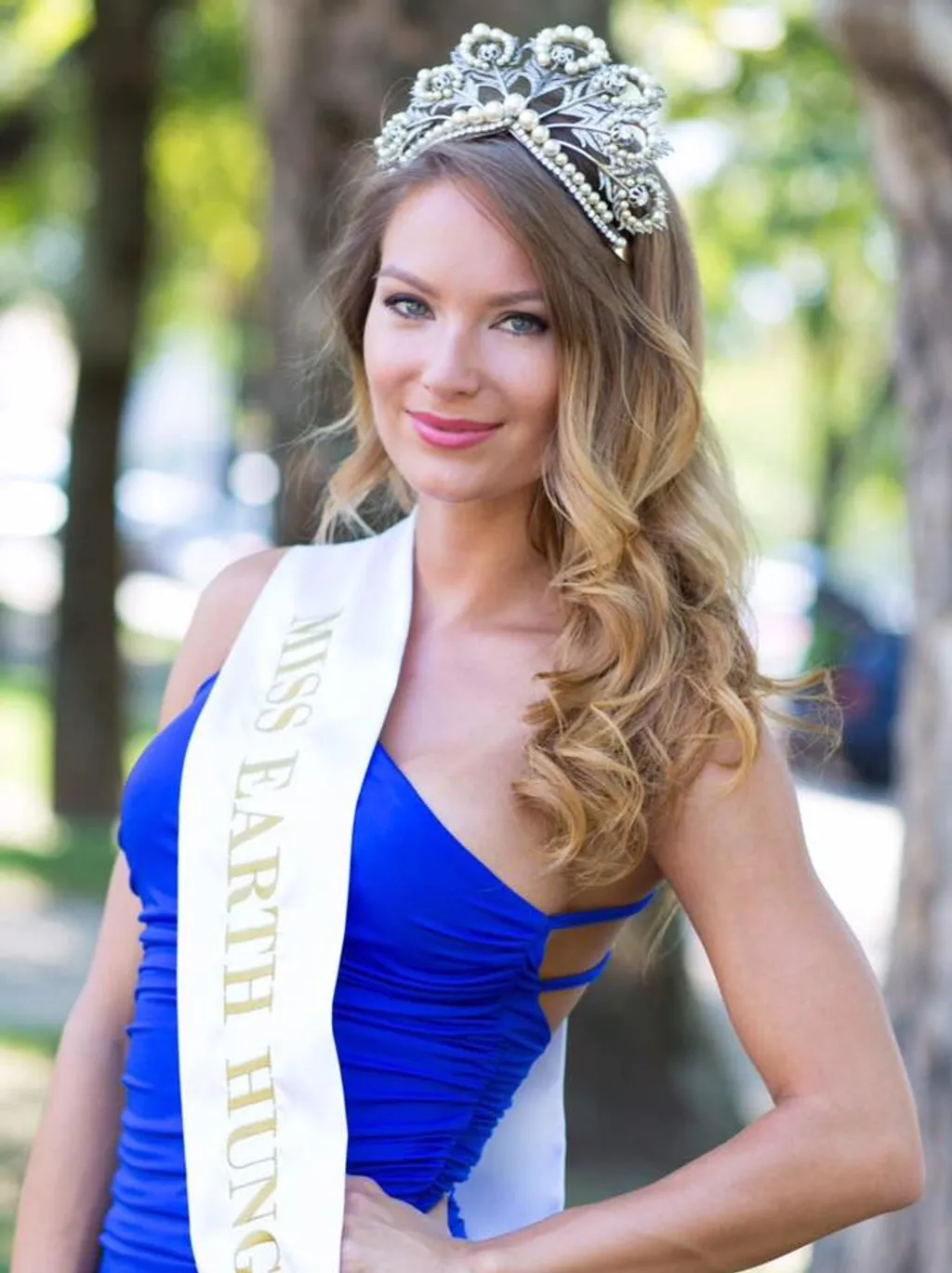 Oczella Eszter Miss Earth Hungary 2016