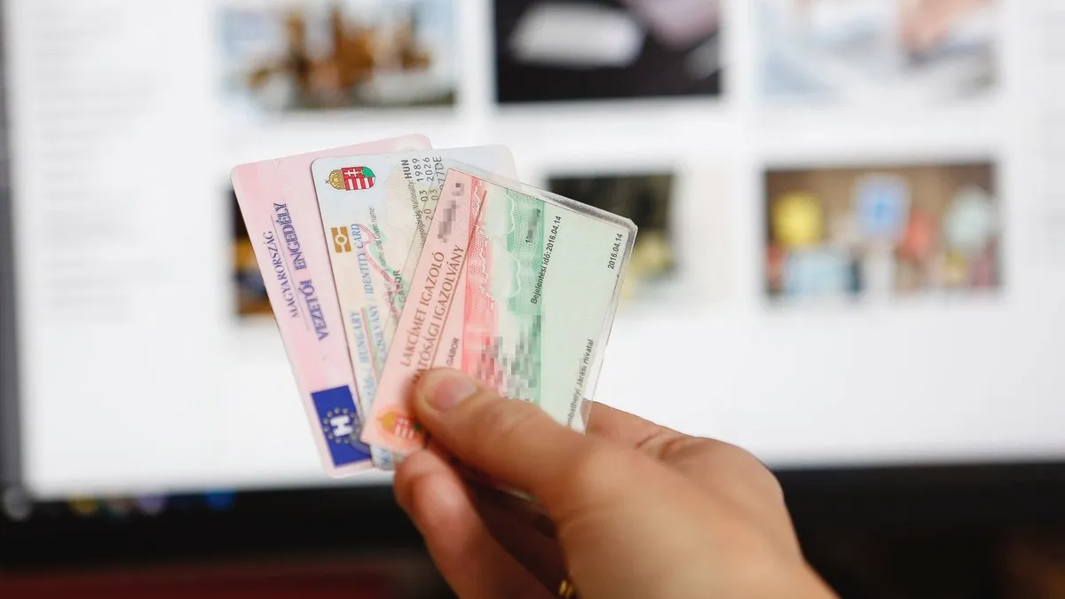 Heteken belül lejárnak a régi személyazonosító okmányok