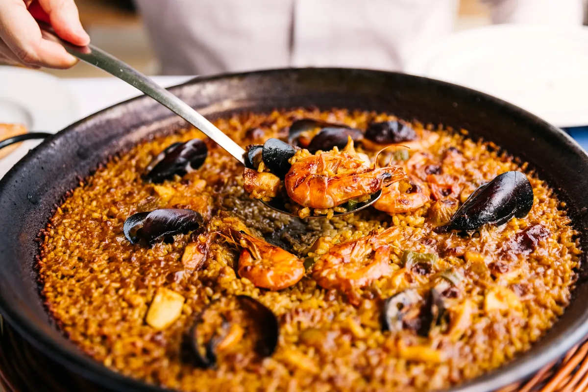 Tenger gyümölcsei paella