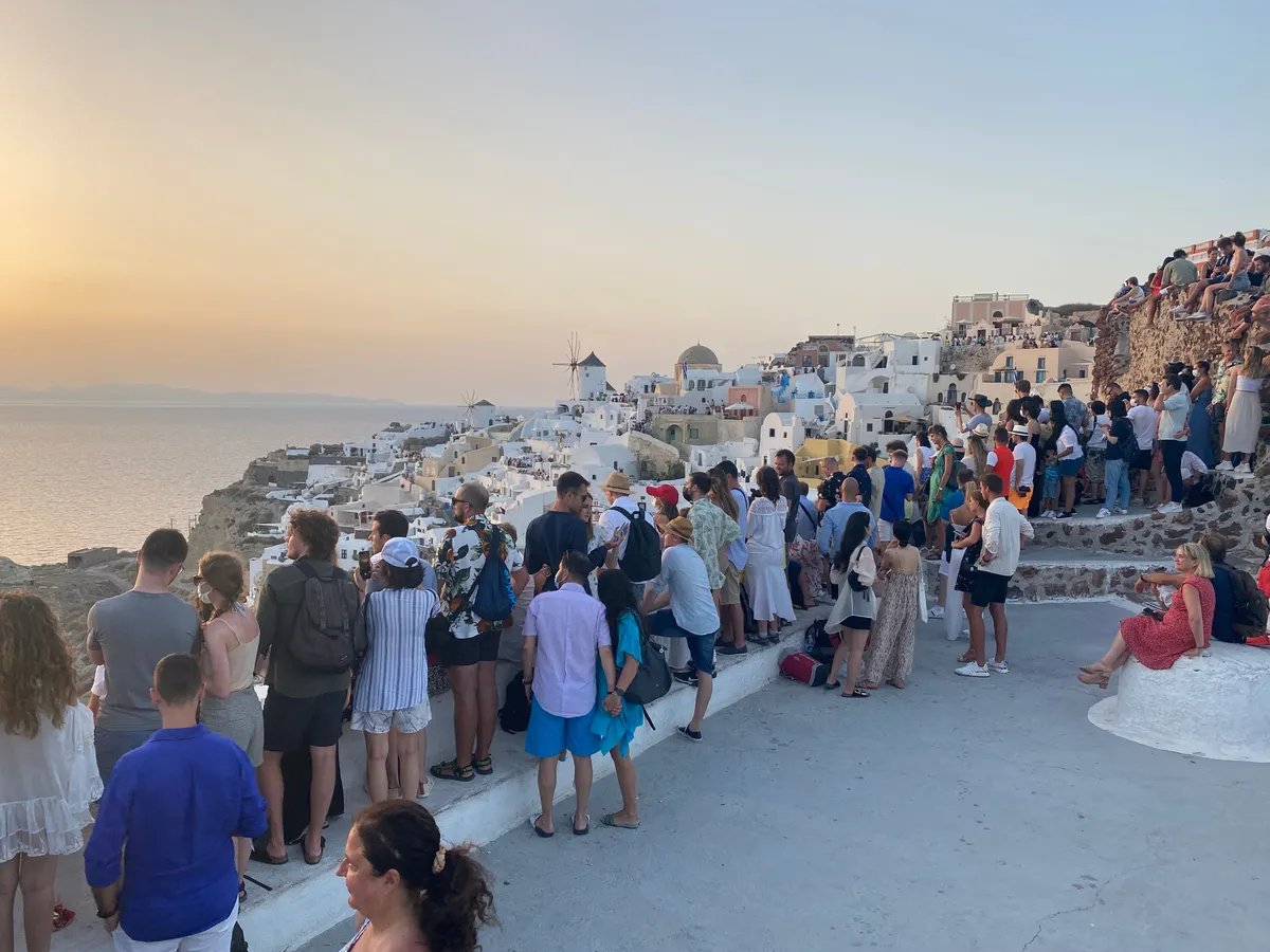 tengerpart, Görögország, Szantorini, nyár, turista, turisták