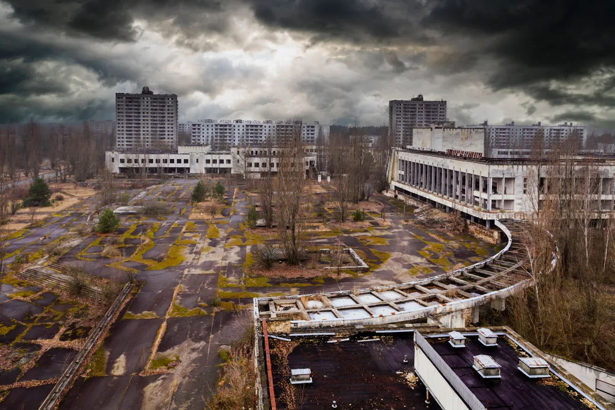 Pripyat, Csernobil, Ukrajna, elhagyatott város, atomkatasztrófa, lakótelep