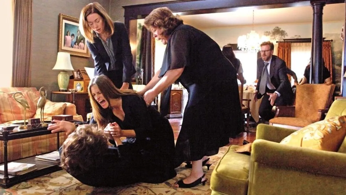 Család ellen nincs orvosság: Julia Roberts és Meryl Streep verik egymást a világ egyik legtragikusabb filmjében