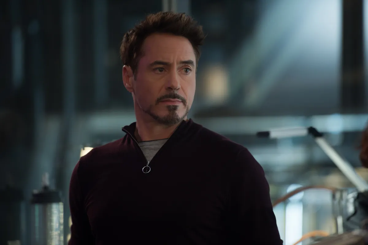 Robert Downey Jr., 2015 - Avengers: Age of Ultron - Movie Set