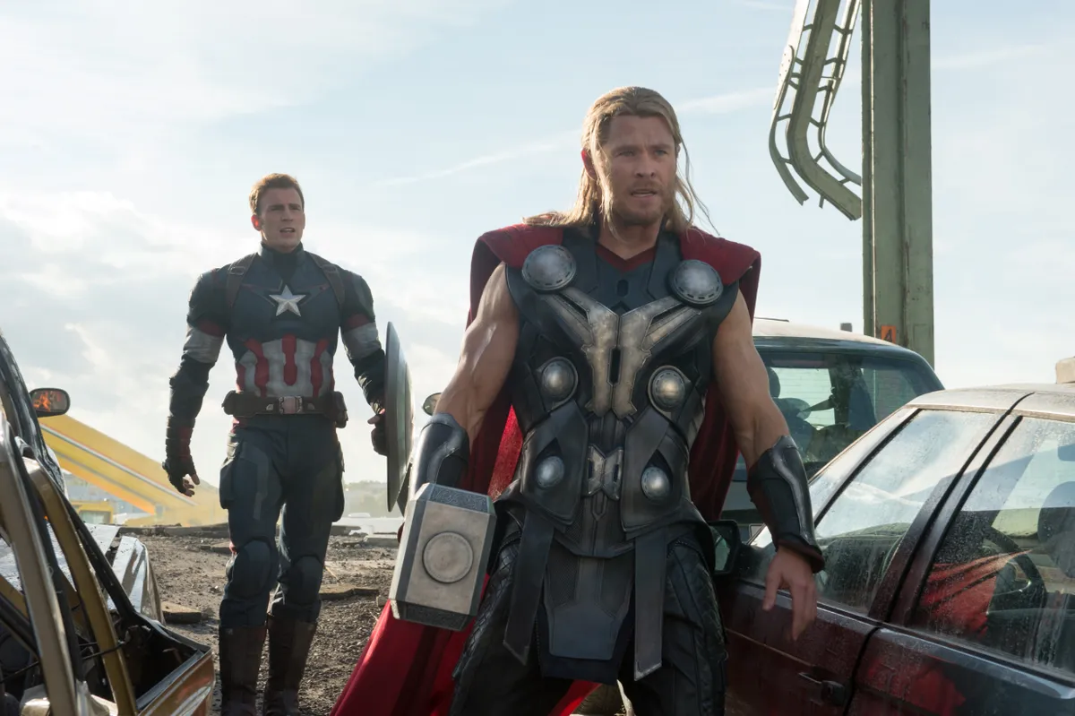 Thor szinte meztelennek érezné magát hűséges kalapácsa nélkül (Fotó: Jay Maidment)