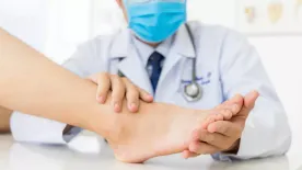 Megduzzadt a lábad? Ha ezt tapasztalod, még ma menj orvoshoz, mert komoly bajt jelezhet