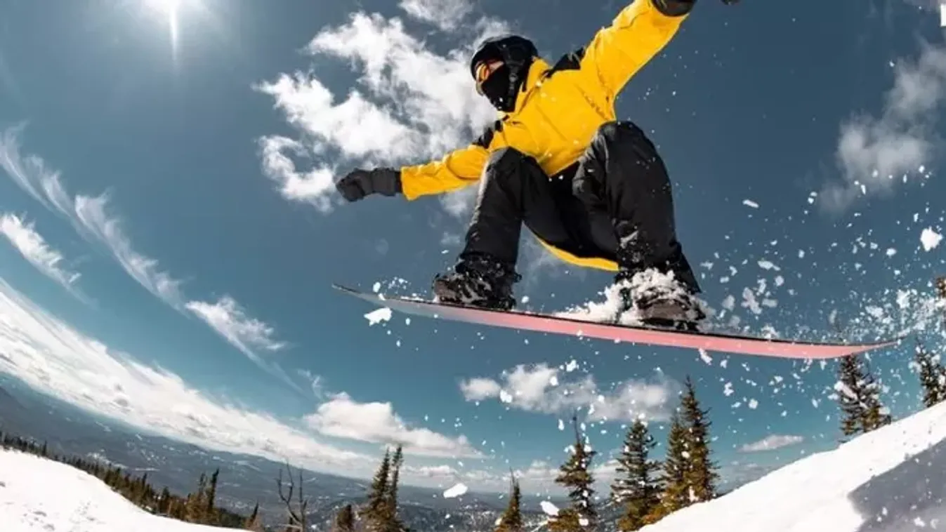 Végzetes küldetés az Everesten: nyoma veszett a snowboardosnak