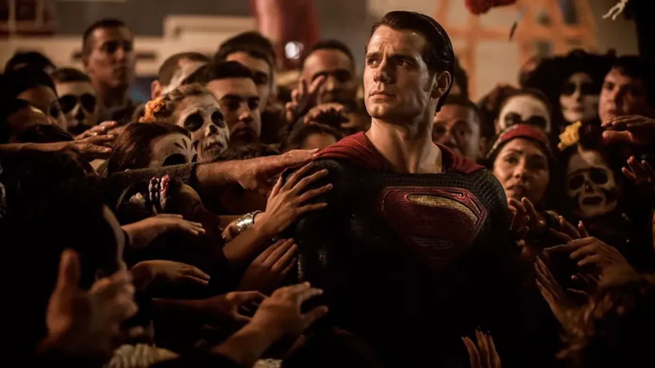 Mindenki elfordul az új Supermantől! Még Henry Cavill sem segített az új szupersztárnak