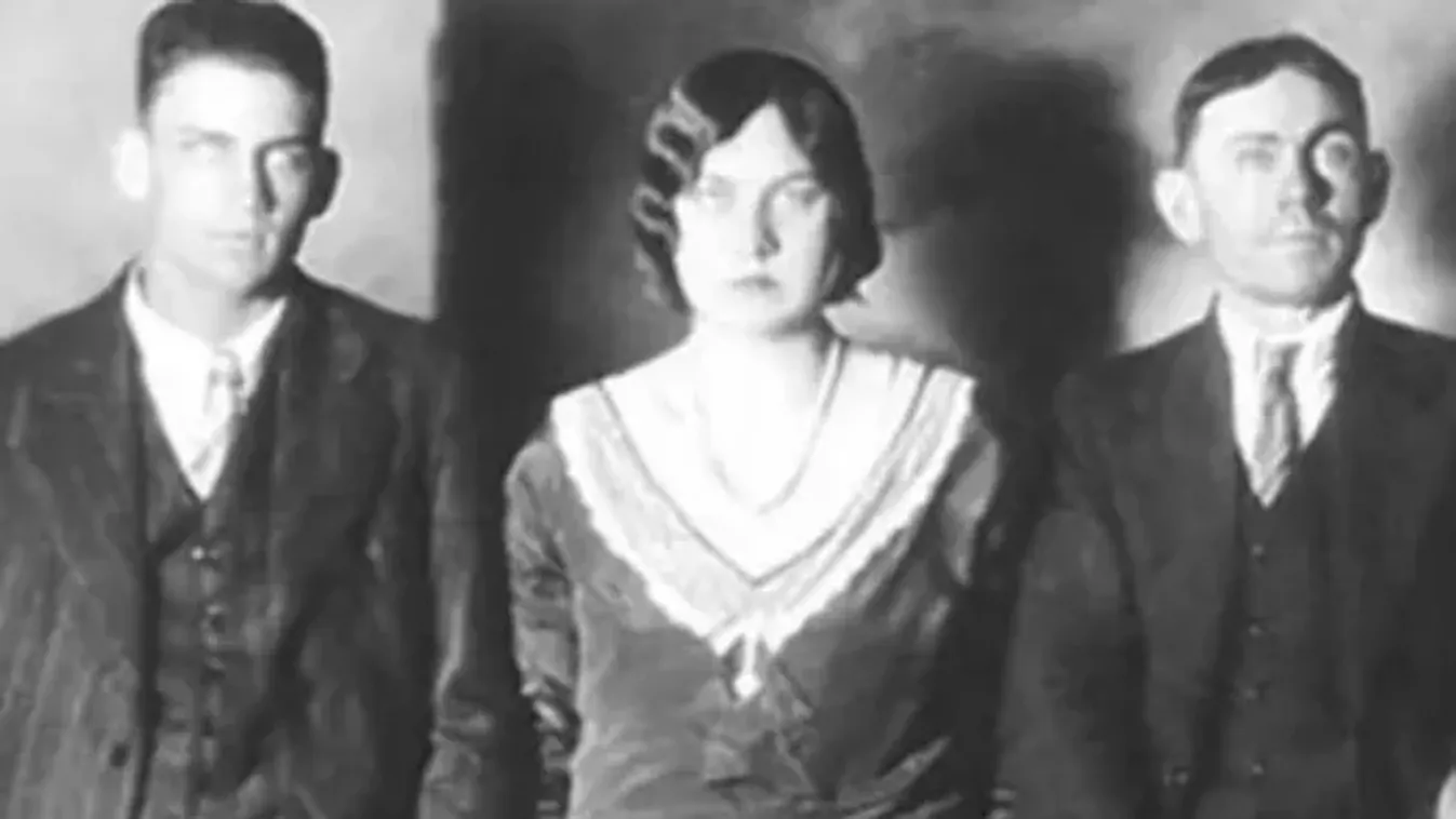 Előkerült egy hétgyerekes család 1929-es, fekete-fehér fotója - hátborzongató igazság húzódik a kép mögött