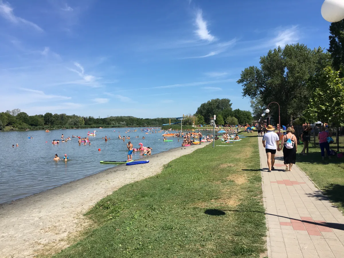 Szelidi-tó, tópart, homok, strand