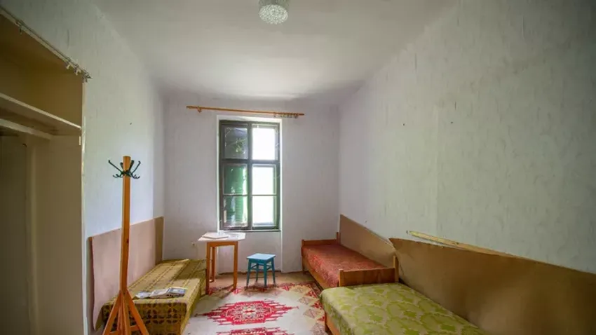 Titkokat rejt a balatoni nyaraló