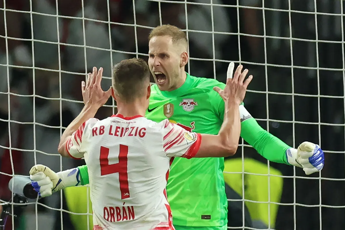 Gulácsi és Orbán 10 éve szolgálják a lipcsei klubot - a szurkolók még marasztalnák őket