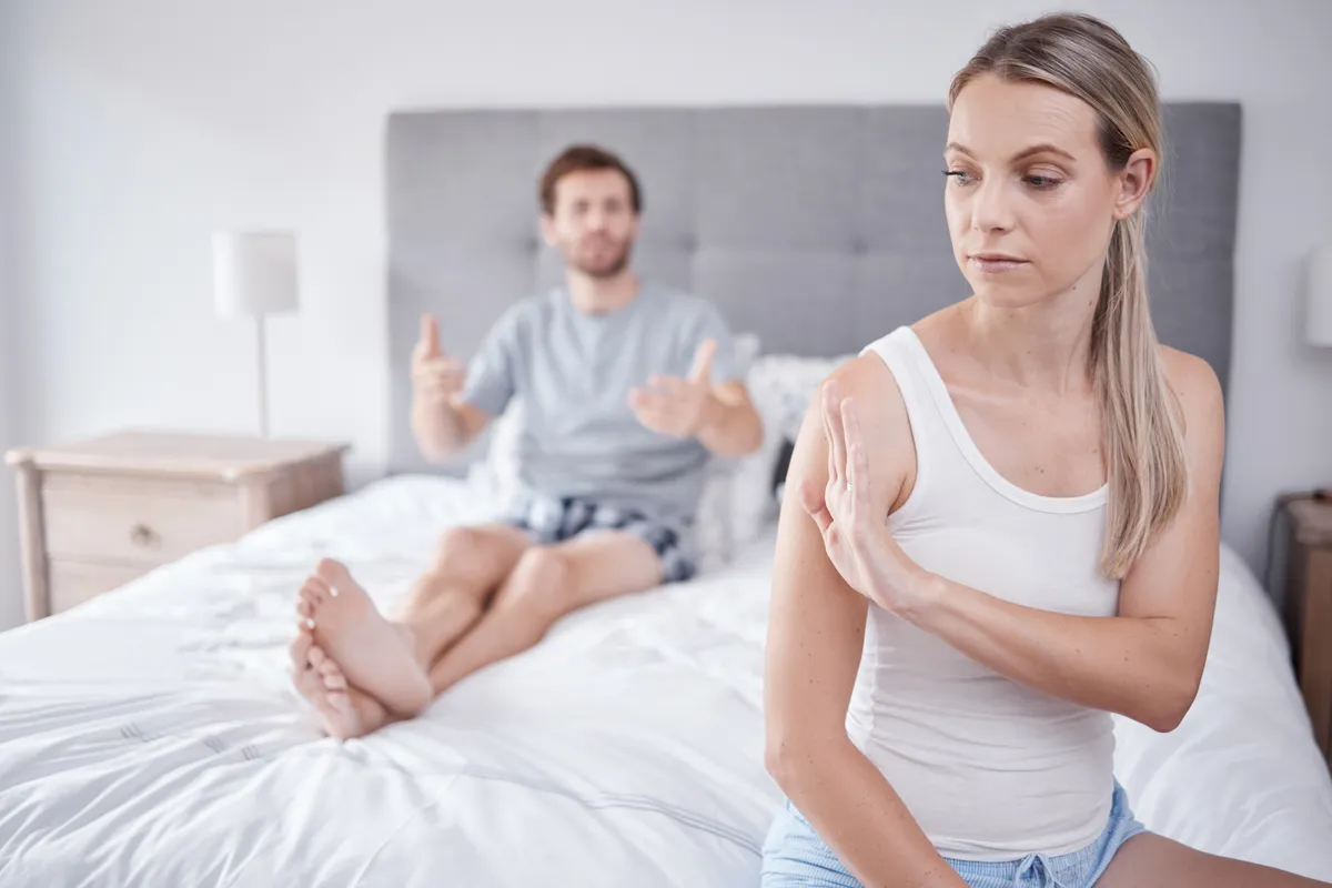párkapcsolat, intimitás, ágy, hálószoba, konfliktus, veszekedés
