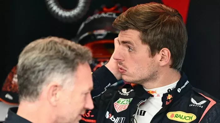 Kirúgta Verstappen főnökét a Red Bull