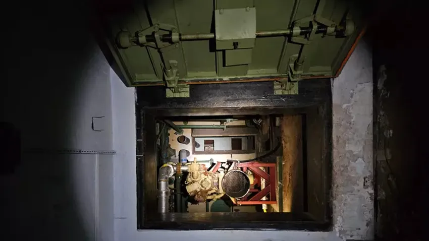 Apokalipszis a bunkerben? Sötét titkokat rejt az 50-es körzet - Urbex fotók