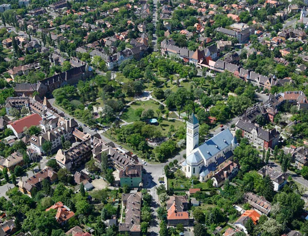 Wekerletelep, Kós Károly tér, XIX. kerület, Budapest